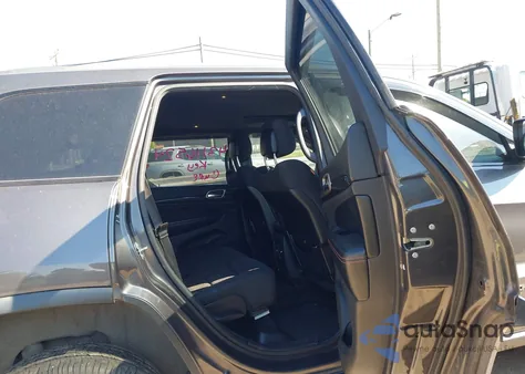 2017 Jeep Grand Cherokee Laredo z USA, uszkodzony, nr VIN 1C4RJFAG8HC620334